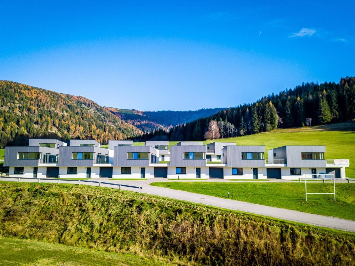 Naturpark Chalets Lambrecht By Alps Resorts ซังคท์ลัมเบร็คท์ ภายนอก รูปภาพ