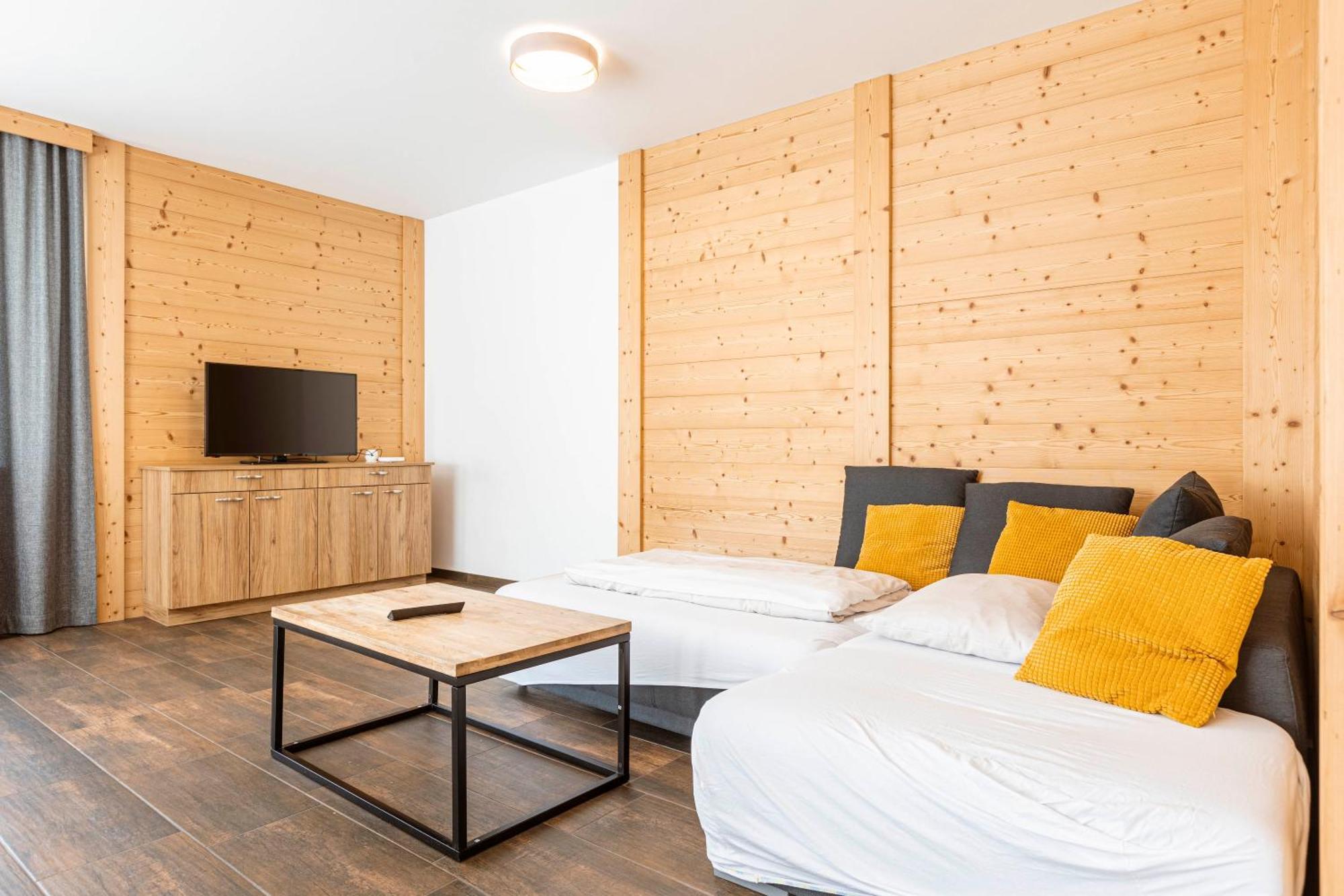 Naturpark Chalets Lambrecht By Alps Resorts ซังคท์ลัมเบร็คท์ ภายนอก รูปภาพ