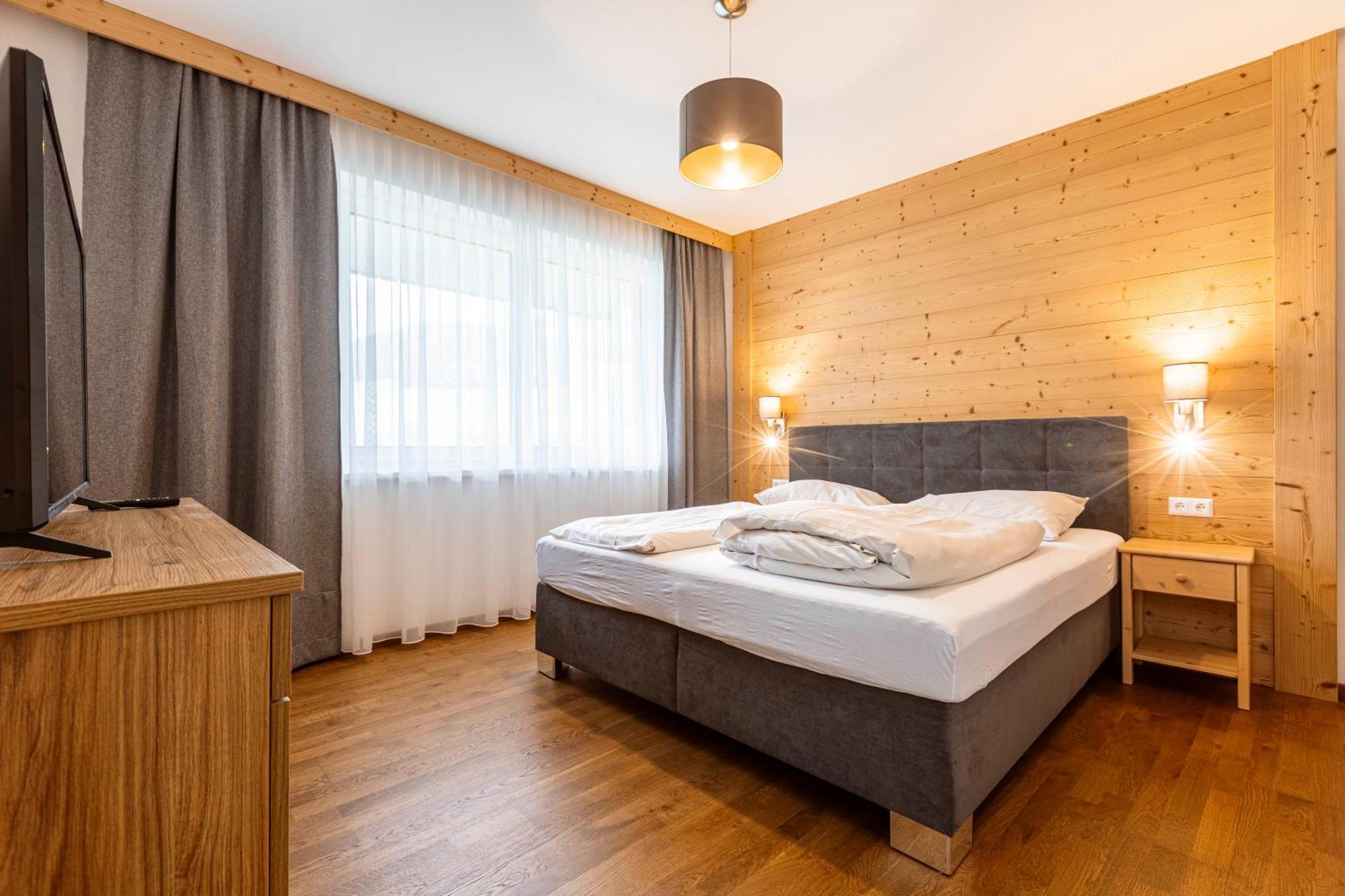 Naturpark Chalets Lambrecht By Alps Resorts ซังคท์ลัมเบร็คท์ ภายนอก รูปภาพ