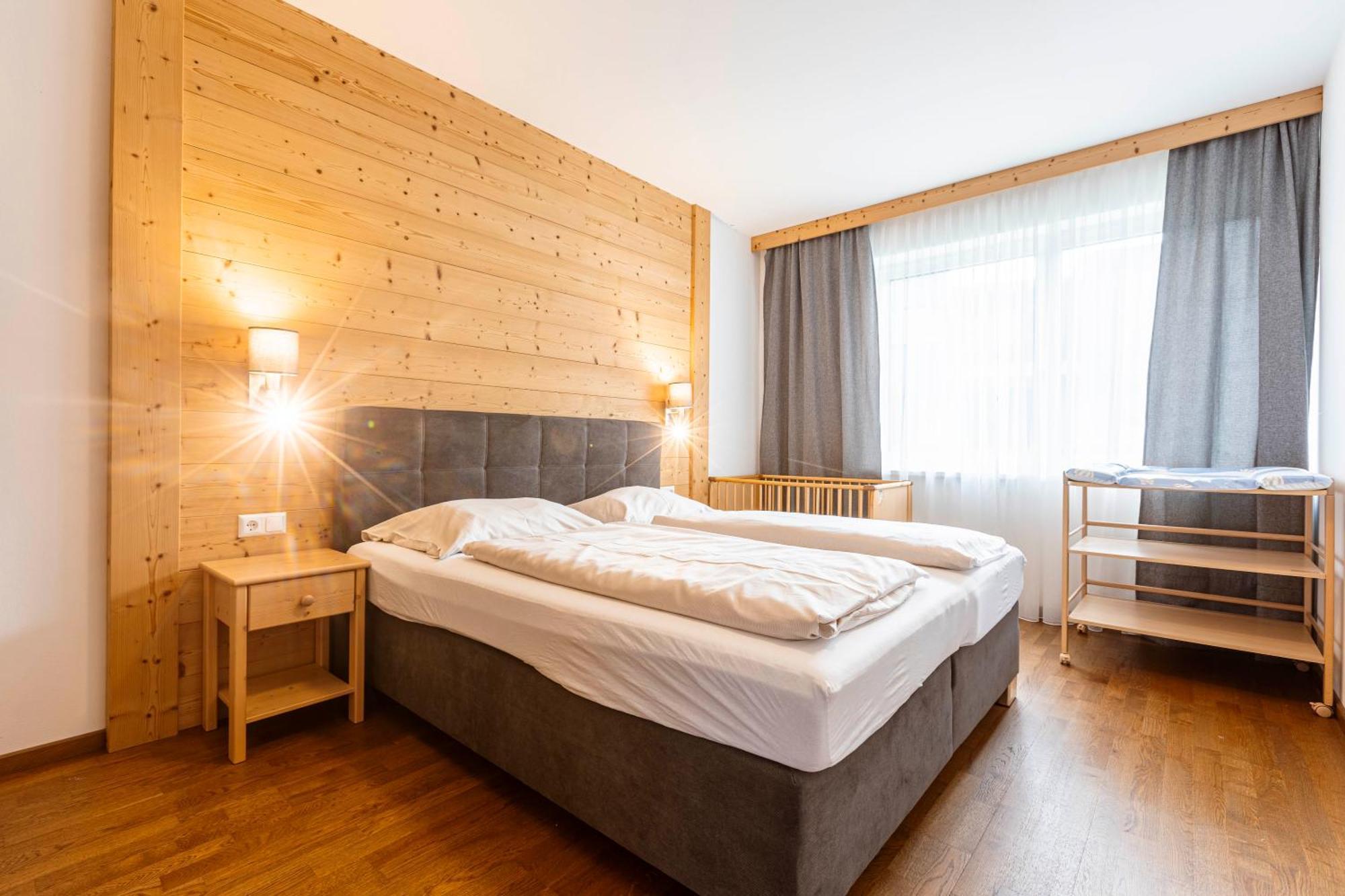 Naturpark Chalets Lambrecht By Alps Resorts ซังคท์ลัมเบร็คท์ ภายนอก รูปภาพ